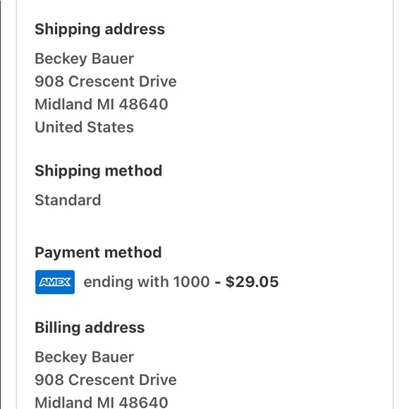 Outfit - Picture 3 of 3